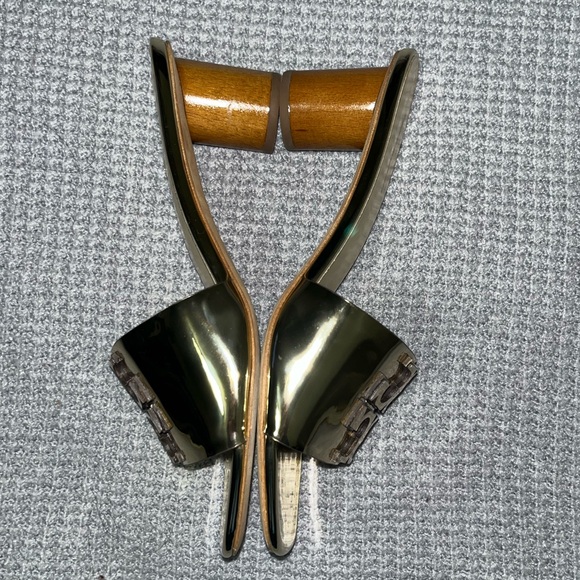 Tory Burch Ines Sandal - Picture 5 of 15